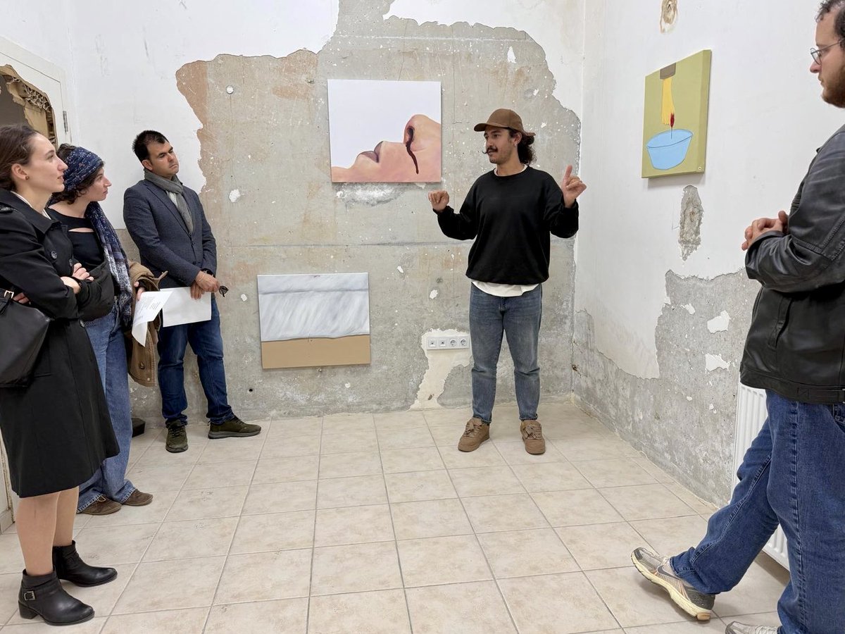 Fisting paytida sperma oqayotgan fotosurat