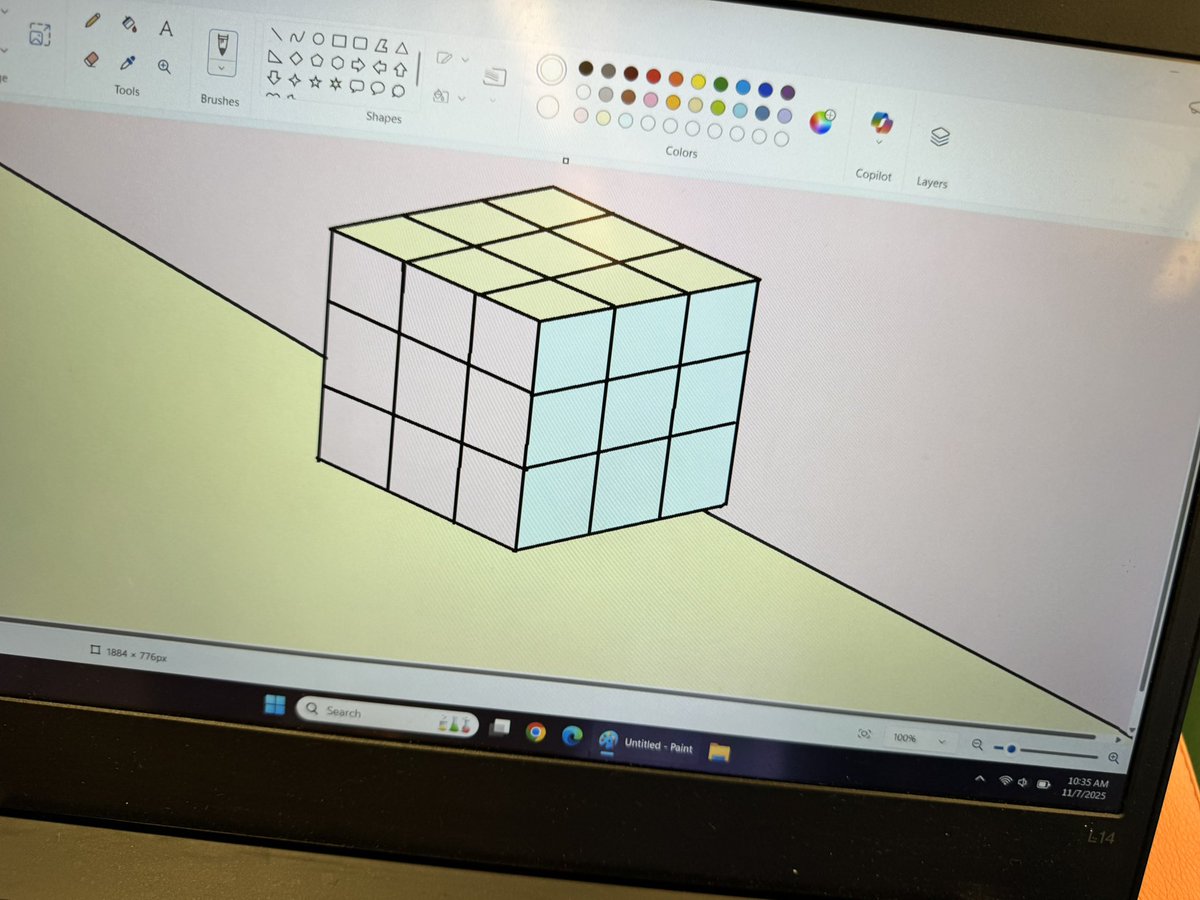 PS101Q 🐝 tweet media