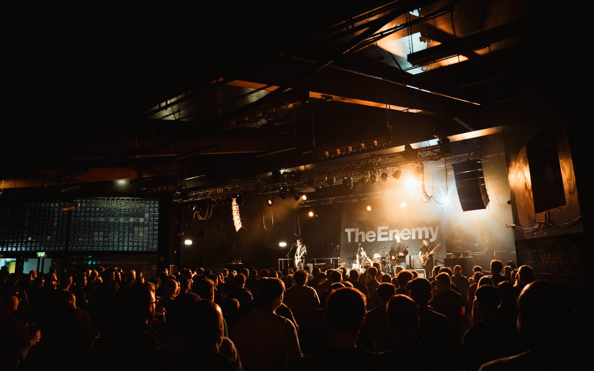 Shambolics tweet media