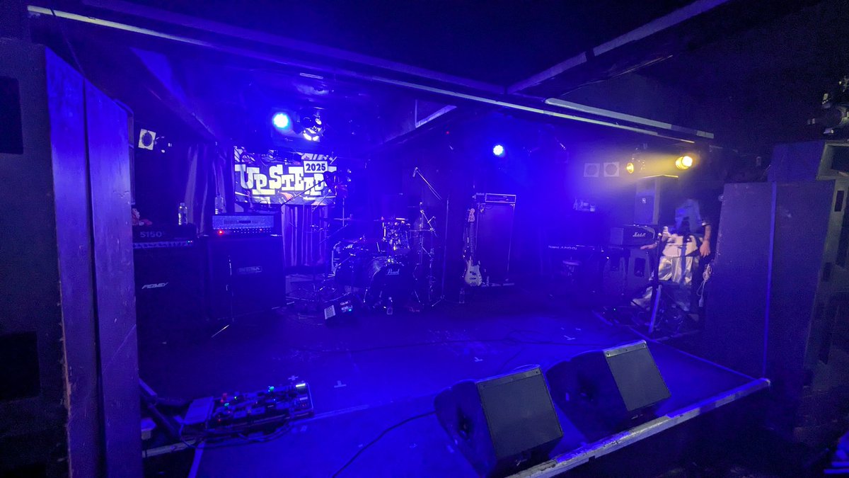 achndeliverycar's tweet photo. リミッターカット-Rebone-ありがとうございました!UP STEADYは18年ぶりのライブのようでおめでとうございます🎉覇道拳も激アツ最高でした🤟🔥覇道拳は次来年2/21福岡INSAで会いましょう✋️チケット予約済です👍️
#谷川POPゴリラ
#LETITOUT
#覇道拳
#TripleKeyMaster
#Autumn
#UPSTEADY https://t.co/R3eSumphOU