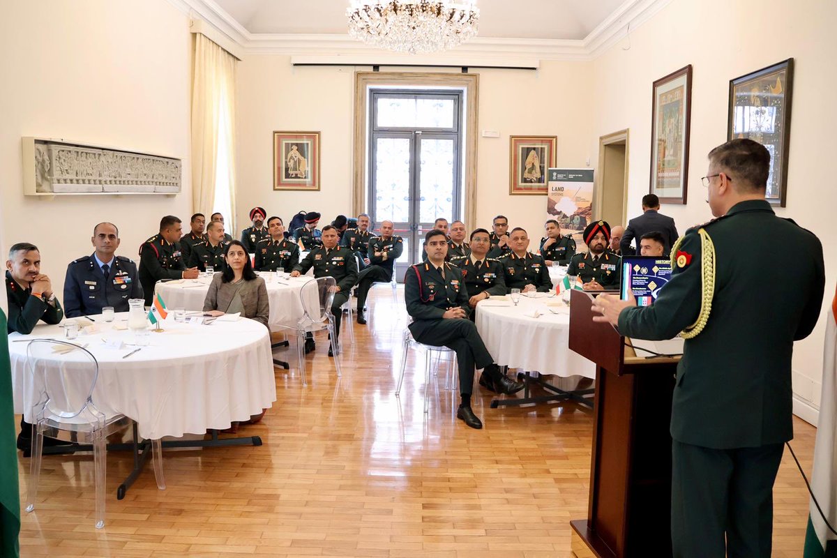 ia_awc's tweet image. #HC Course delegation of #AWC calls on Ambassador Vani Rao 🇮🇳🇮🇹! Marked 150 years with &apos;Vande Mataram&apos;, discussed boosting India-Italy strategic partnership @adgpi @artrac_ia @MEAIndia @SpokespersonMoD @IndiainItaly #IndiaItaly #StrategicPartnership
