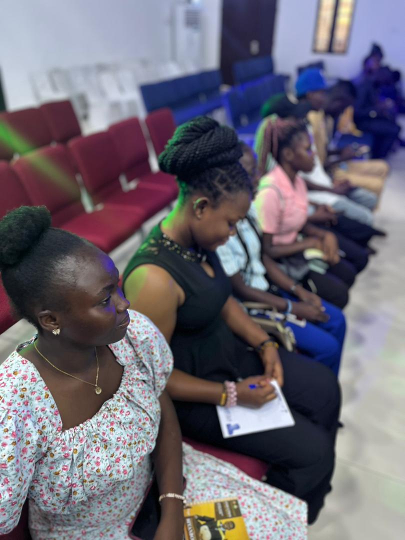oluwafinmike's tweet photo. The biggest blockchain conference in oyo state
#blockchainLAUT1
#confluence2025
#faucetdrops
#Qubic https://t.co/S1Tr8lEvdC