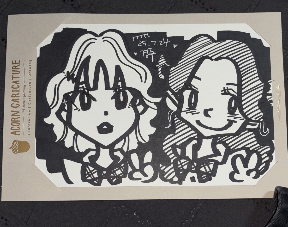 UNIS_offcl's tweet image. ⋆˚ 완전 닮았잖아 ! ꩜｡⋆

#UNIS #유니스 
#GEHLEE #젤리당카