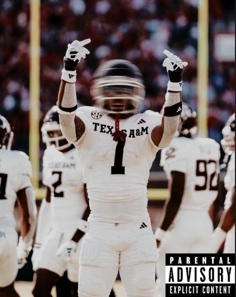 _MaroonKoolAid's tweet image. IF YOU AINT IN MY JERSEY