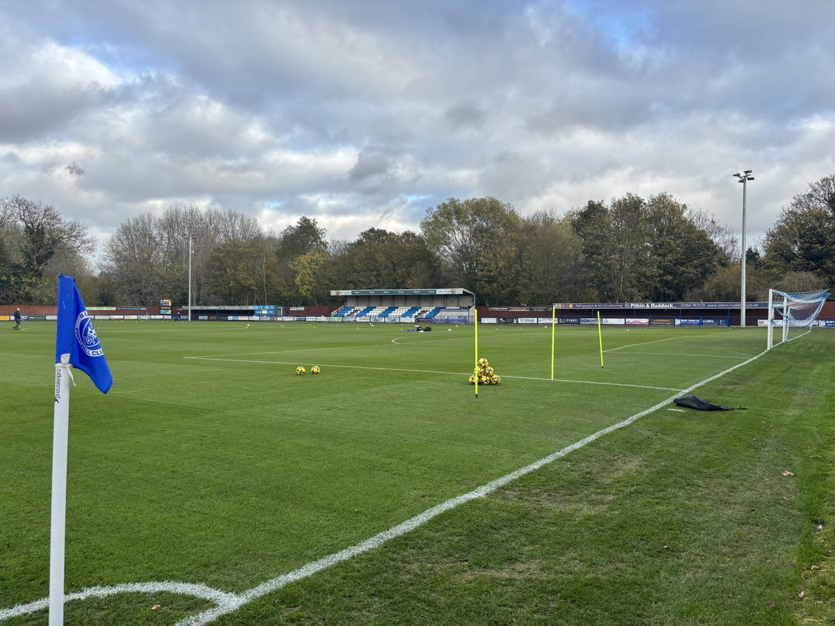 halesowentownfc's tweet photo. ๐| We've arrived! @BuryTownFC
#UpTheYeltz | #BURHAL https://t.co/z2mGG68jfX