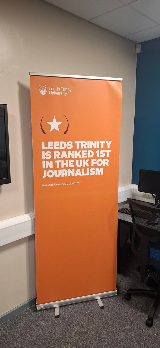 Uche_mane's tweet photo. A long waiting weekend ahead of @LeedsTrinity 19th Journalism and Media Week. With world renowned figures like @reetacbbc and @KathViner alongside a wide alumni panel and more local industry-proven guests, topics regarding AI and the workplace are on offer #LTU #Journalism #media https://t.co/1denAt6lDJ