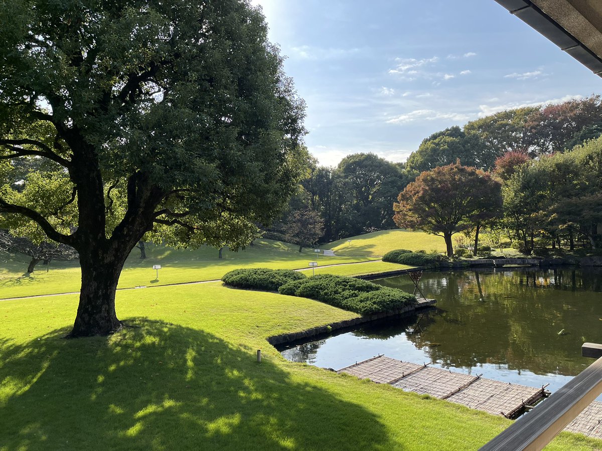 Takepanda02's tweet photo. 赤坂迎賓館行ってきた
和風別館は予約いるけどガイド付きで面白かった https://t.co/2BDCg6hcrV