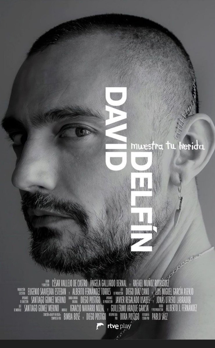 aniolsp's tweet image. El documental de @rtveplay sobre la vida del artista, diseñador creativo y referente español en el mundo de la moda David Delfín es emotivo, desgarrador y impactante porque nos dejan huérfanos al público de su arte y talento. Bimba Bosé y David Delfín eran dos almas gemelas👯‍♂️🕊️