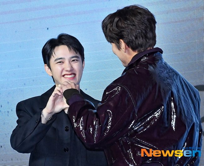 ตาโต แก้มป่อง เหมือนดั่งปลาทองตะลิดติ๊ดตี่ tweet media