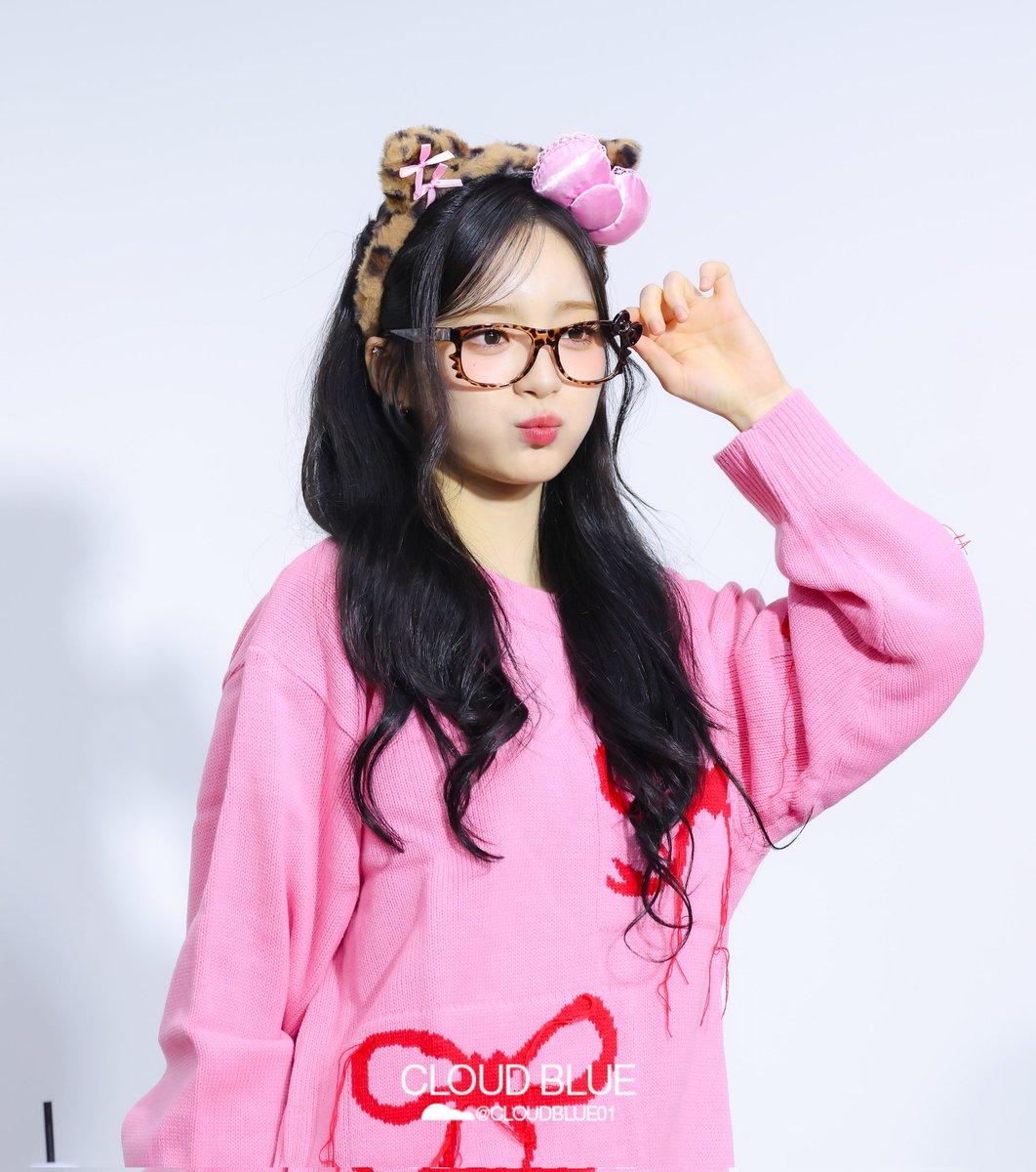 251108 ICHILLIN
아이칠린 이지
데일리덕 Fan Sign
#ICHILLIN #아이칠린 #이지 #EJI