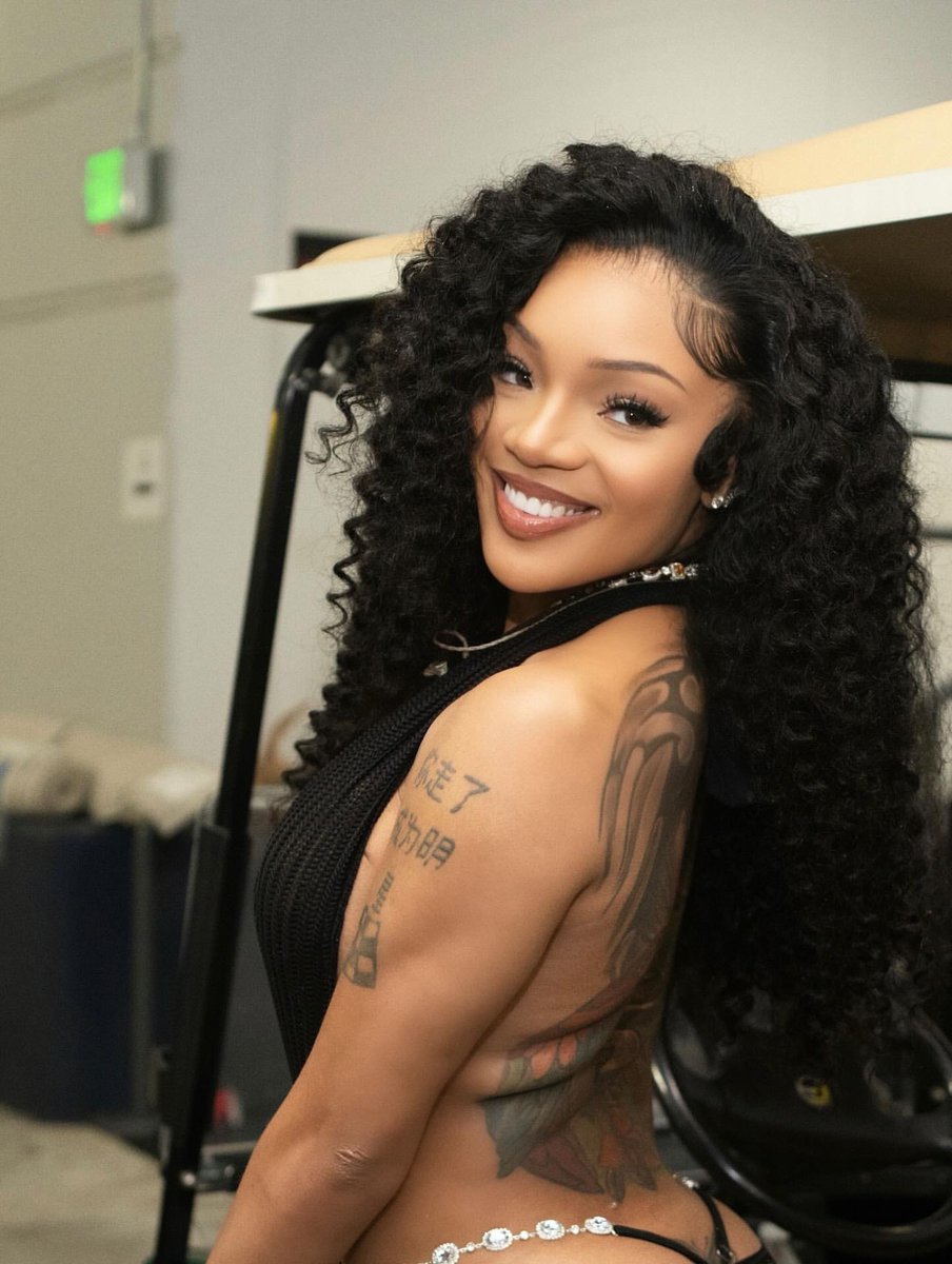 GloRilla is the ONLY female rapper nominated in the Best Rap Album category of the 2026 #GRAMMYs