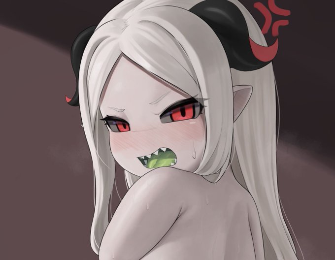 ミの字のほうとpixivの方にちっちゃくてもちもちなよその子絵をアップしたので見てね😉 