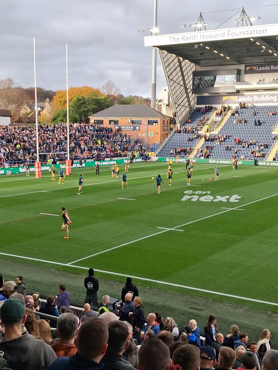 The convicts are out for warm up