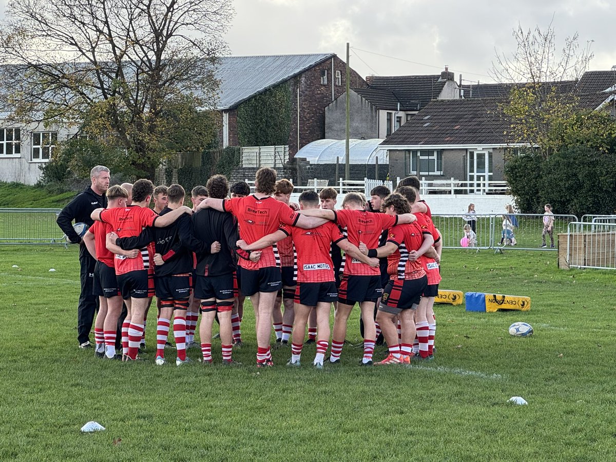 Referee coaching this afternoon as Gorseinon Youth take on Porthcawl Youth.

<a href="/GorseinonRFC/">Gorseinon RFC 🔴⚪️</a> <a href="/porthcawlrfc/">porthcawlrfc</a>