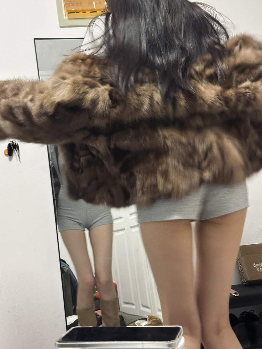 这周日我有空
#反差 #辣妹 #女大 #black #chick #bdsm