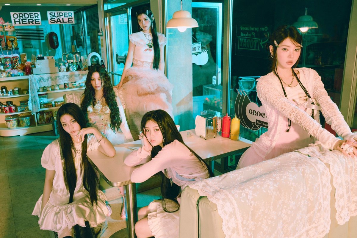 DispatchJapan's tweet image. ILLITが日本のFNS音楽祭に2年連続で出演決定！年末の音楽イベントでのパフォーマンスが楽しみです🎵 #ILLIT #FNS音楽祭 #Kポップ
🔗 元記事: dipe.co.kr/2334643