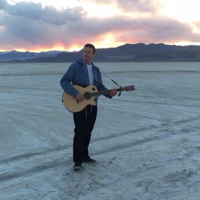 Tracy E. Mills Musician tweet media