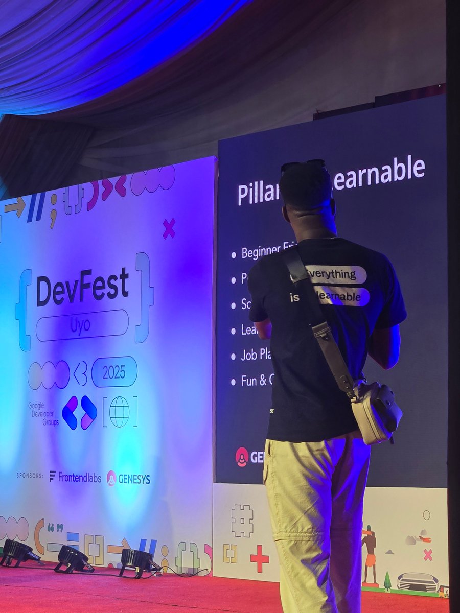 genesystechhub's tweet photo. We are live at #DevFestUyo2025 !! 😃😃❤️

@gdg_uyo https://t.co/Xpai8xF2B0
