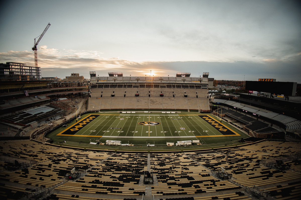 MizzouFootball's tweet image. Good morning COMO ☀️

#MIZ