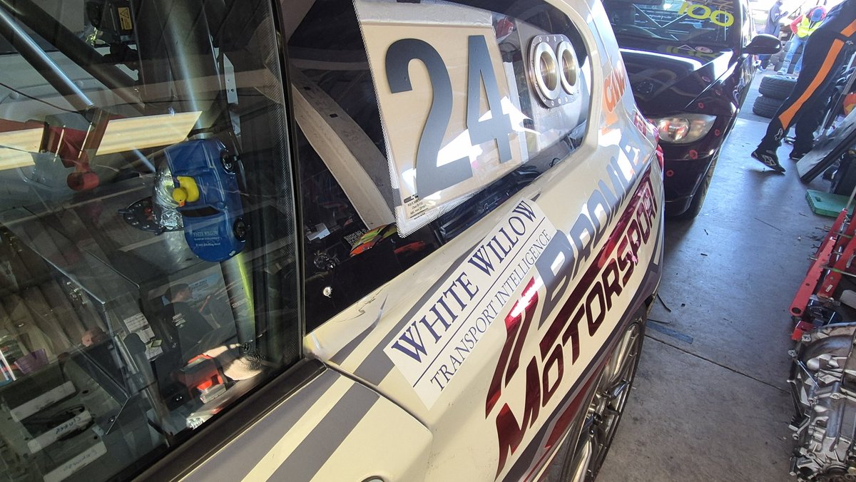 andy graham tweet media