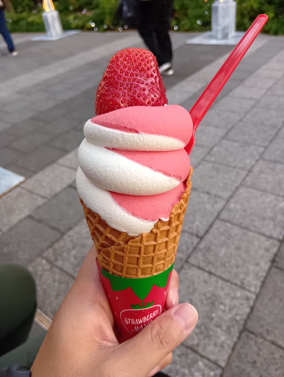 三茄子ページ 茄奈実@11/16東京SPARK20東4キ28a on X