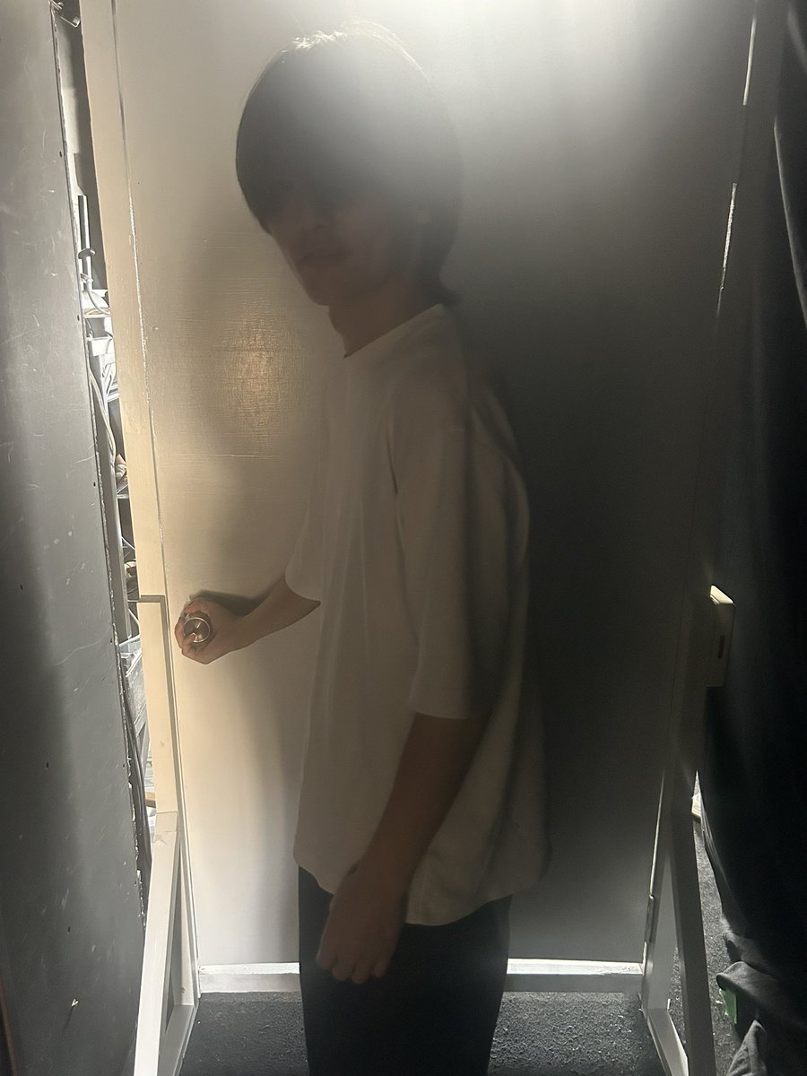 ranpaku0501's tweet photo. 【🥚らんぱく小屋入り風景🥚】

本番1日目終了しました！！❄️🚘

ご来場いただいた皆様
誠にありがとうございました‼️

明日は11時回と15時回の2ステージございます！
当日券もありますのでお時間合う方はぜひぜひお越しください🙌
 
【予約フォーム】
https://t.co/XS8kQkCe9x https://t.co/bJzISbBdw7
