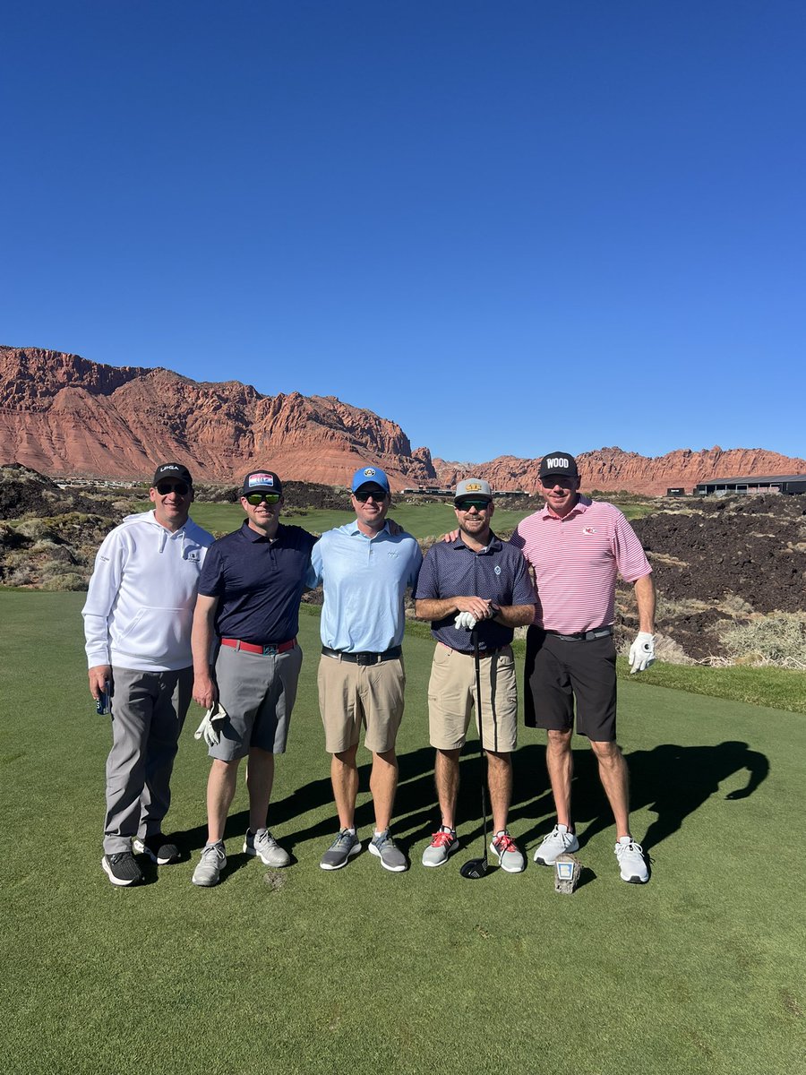 Molasses Kings tweet media