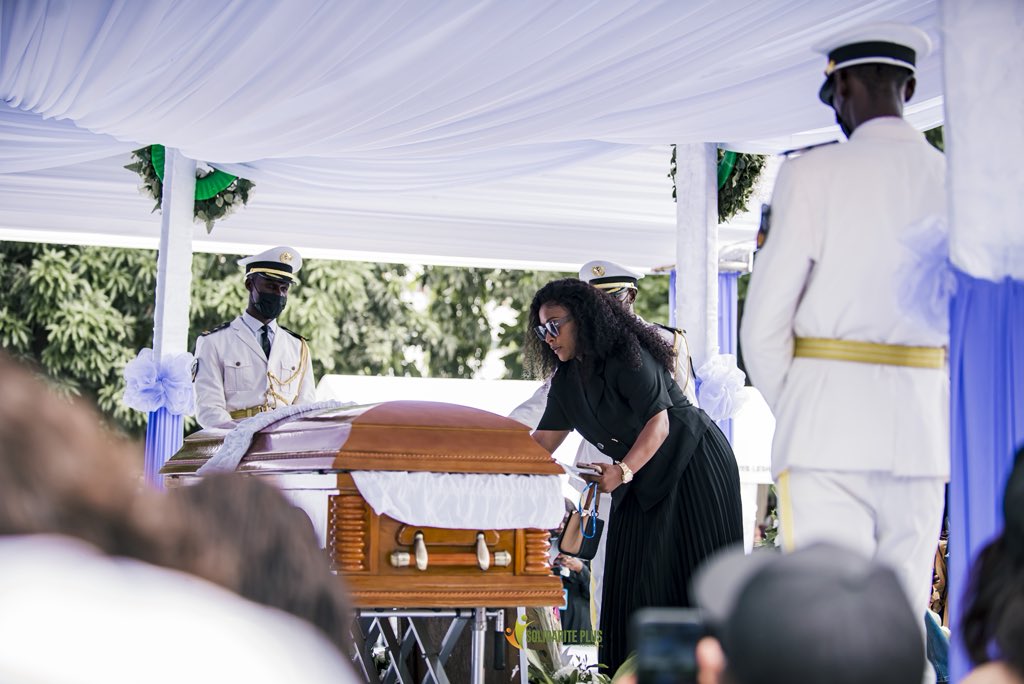 Bénédicte NGALULA tweet media