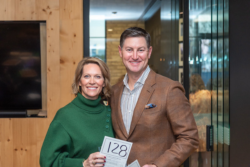 MoveForJenn's tweet image. The MFJ team had an amazing time at Bourbon for Booty last weekend. They raised over $100k! We are so grateful to be a part of this event for three years in a row! Thank you @24foundation for all you do for the cancer community, your partnership, and your support!💛