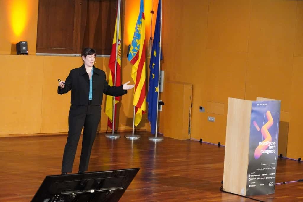 WordCamp Valencia - WordPress tweet media