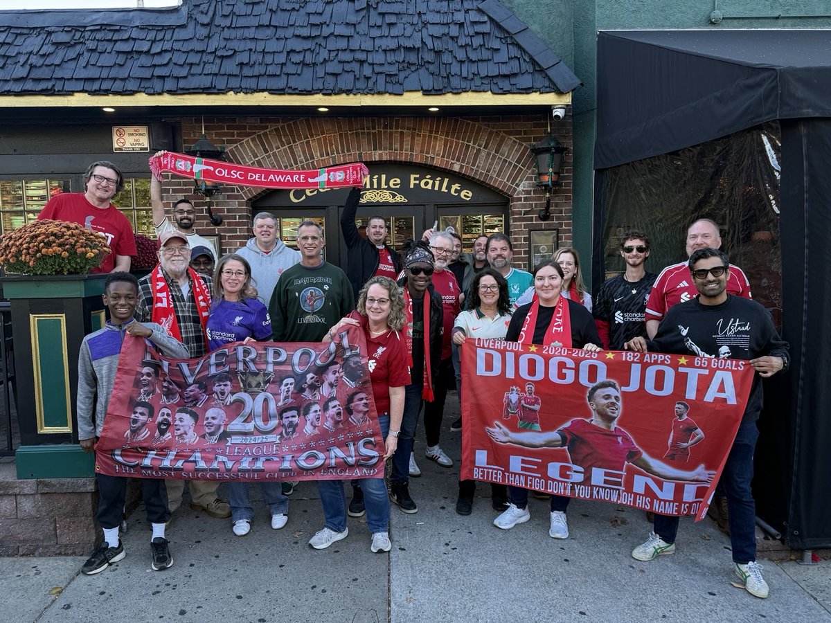OLSCDelaware's tweet image. Hey #FirstStateReds! Looking forward to seeing you @catherinerooneys tomorrow at 11:30 for the @liverpoolfc  @premierleague match vs Man City.

@timeoffwithkathleen + Brian brought the 302 energy to Anfield -- let's keep it going! 🫶👊⚽🔴

#myplmorning 
#UTR 
#YNWA 
#OLSCFamily
