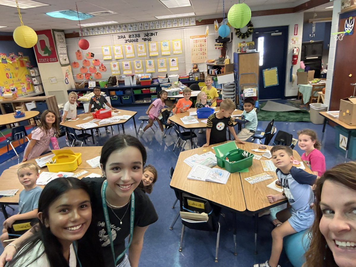 Mrs. Batiato tweet media