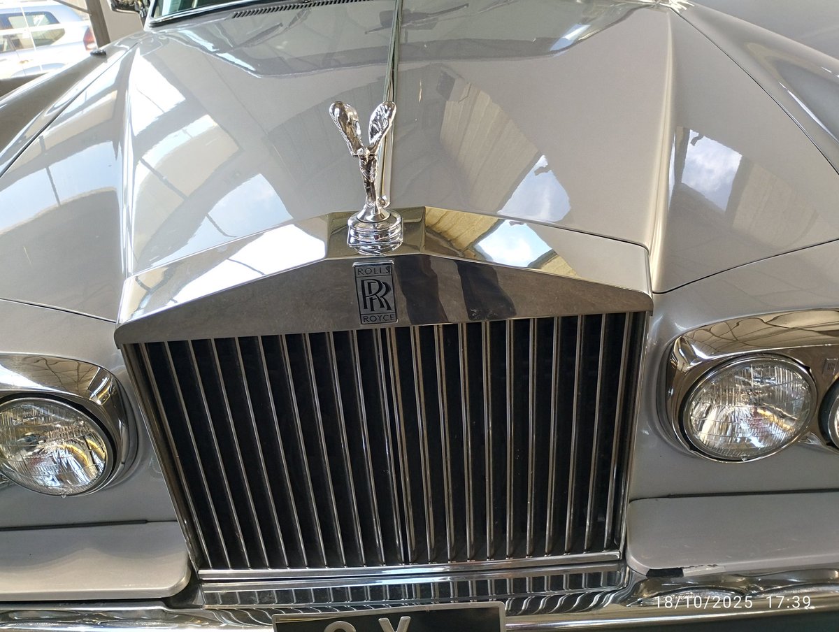 Aldo7015's tweet image. Sa vision restera pour moi le symbole de la perfection automobile..#Rollsroyce #rolls
