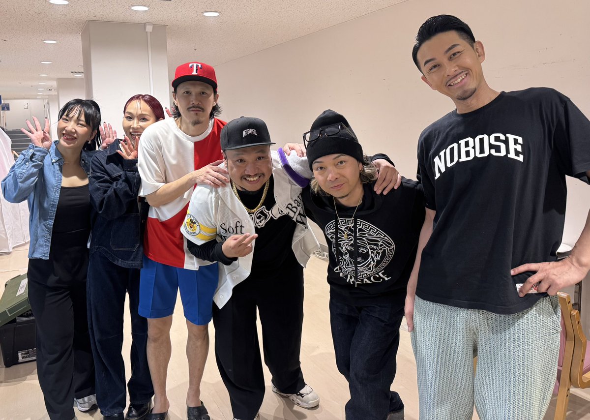 warunorirei's tweet photo. マジで最高
みんなで最高
熊本も最高
最高な一日
みんなありがとう！
バーン！
#NOBOSE
#candk
#ZEROSEN
#ダイノジ大地 https://t.co/JUOcYxKsdP