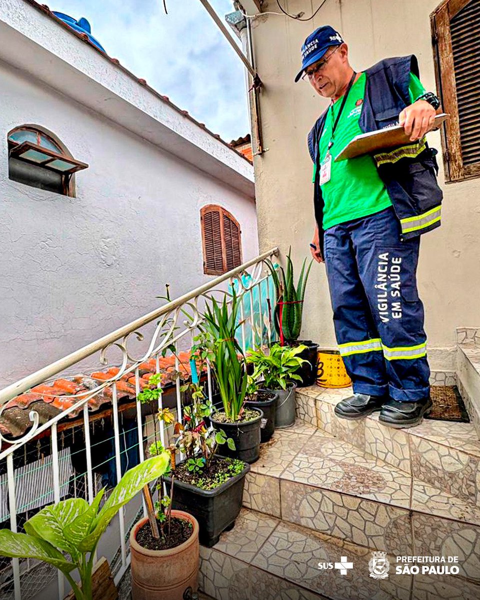 saudeprefsp's tweet image. 🏠 As equipes fizeram visitas casa a casa, eliminação de criadouros, aplicação de larvicidas e campanhas educativas para conscientizar a população.

👉 Confira algumas imagens da ação!

#SaudePrefSP #SUS #Prevencao #Dengue #NaoDeixeADengueEntrar