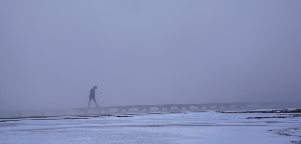 sleuthin's tweet image. gm, friends. ⛅️

Some mornings begin in the fog, keep walking, the path always clears. 🌁