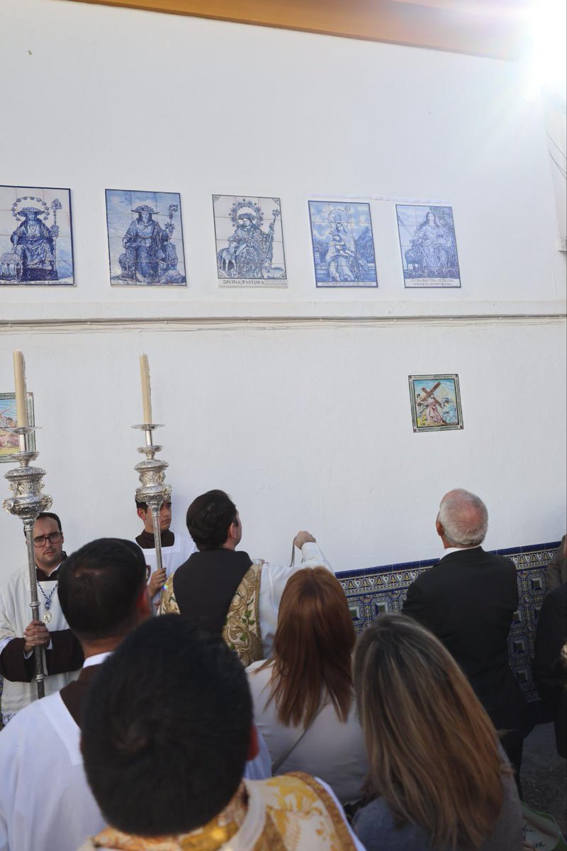 capuchinossvq's tweet photo. Las hermandades que se unen son las de la @PastoraDeTriana,  @HdadPastora_Sf , Divina Pastora de Melilla y Divina Pastora de Almadén de la Plata.

¡Qué la Divina Pastora os colme de bendiciones!

#275FrayIsidoro https://t.co/S116XrEyPe