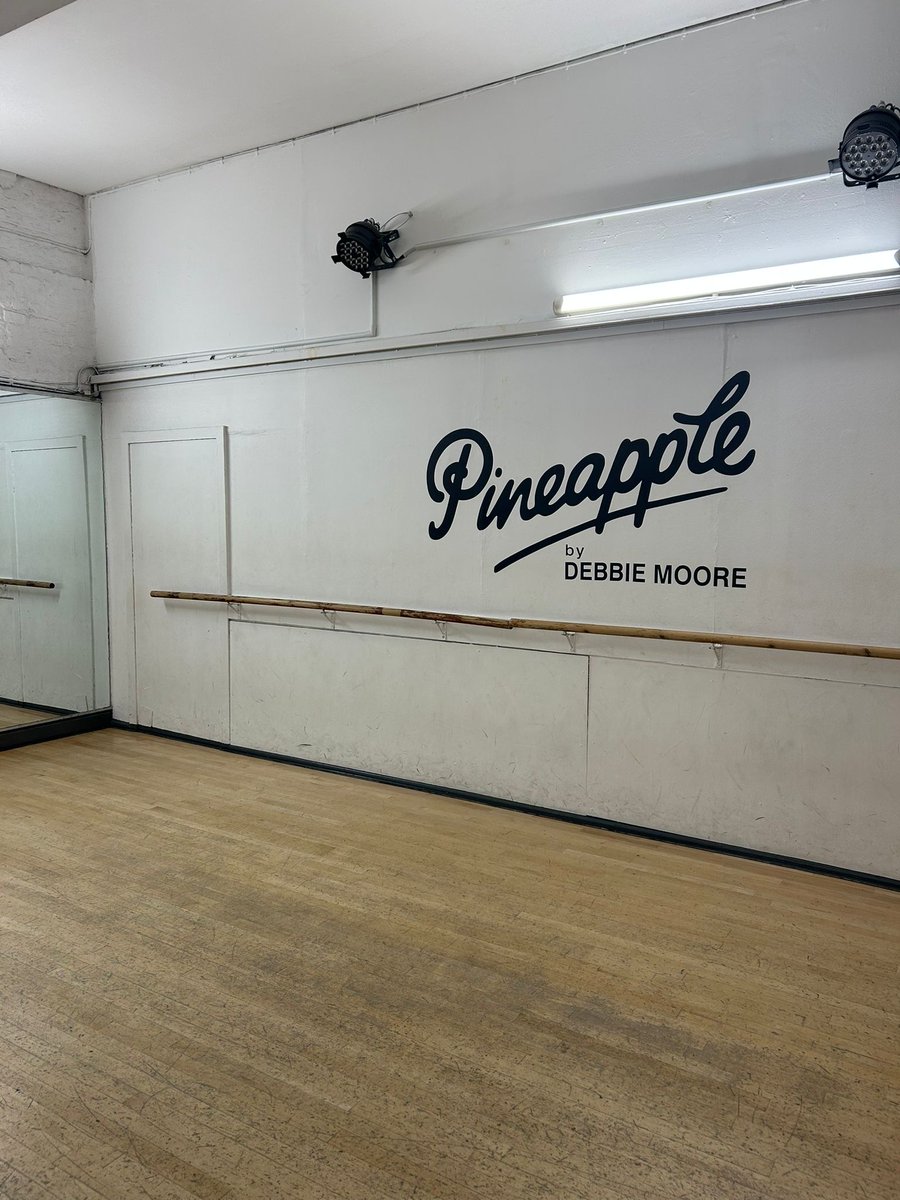 📍Pinneaple Dance Studios - Lion King Workshop 🦁💃🏼