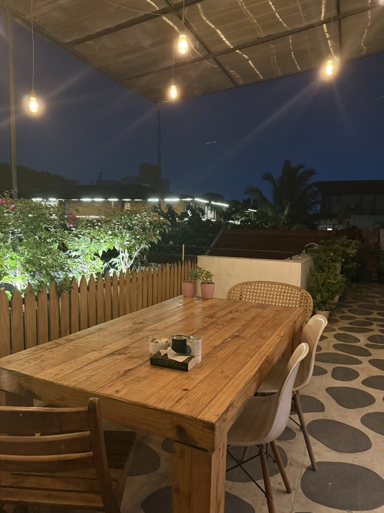 Trying to steal books from <a href="/_duxfemina_/">Cathy Guo</a>’s library and doing other Bangalore things.