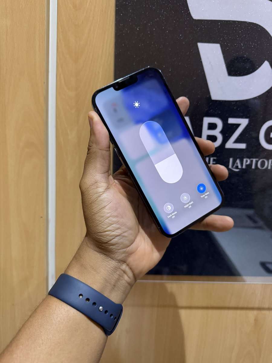 dabz_global's tweet photo. Deal‼️clean iPhone 13 pro max 512gb with 89% . Screen and all parts are original! Face ID and everything works great! 

Price: N650,000

Account: 8232100166 Dabz Global Biz Ven  Moniepoint 

Payment on deals are binding! We will not refund or repost, if you have “changed your mind”. We will refund/ come to an agreement according to your wish, if the description of what we posted is different from what you received.  Please be sure you want this before payment. RESPECT THE PROCESS‼️
