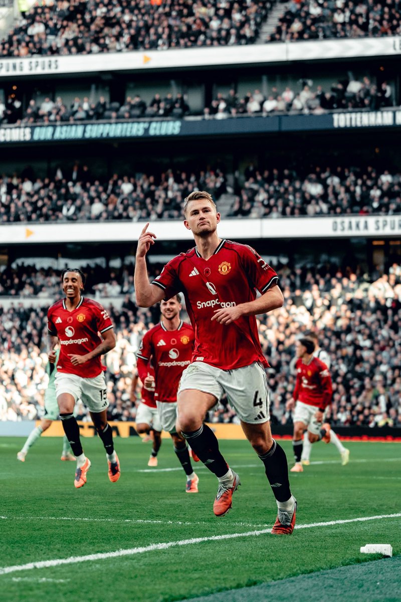 MUFCDH's tweet image. Matthijs de Ligt ❤️