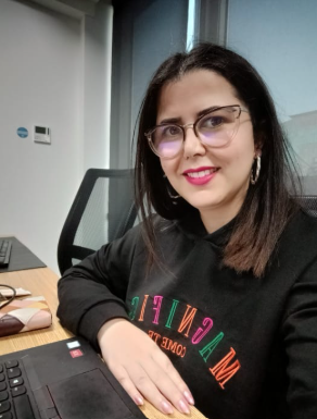 🎉🎉 Le Pass SEO fait son grand retour !

Je suis ravie de vous retrouver pour partager à nouveau ma newsletter SEO, remplie de mes meilleures astuces, découvertes et retours d’expérience.

Avec plus de 10 ans d’expertise en référencement naturel, je vous livre chaque semaine des