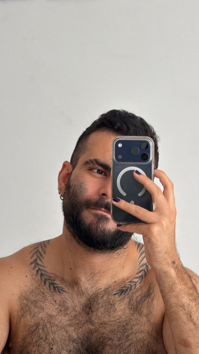 mothabear's tweet image. Holiiii