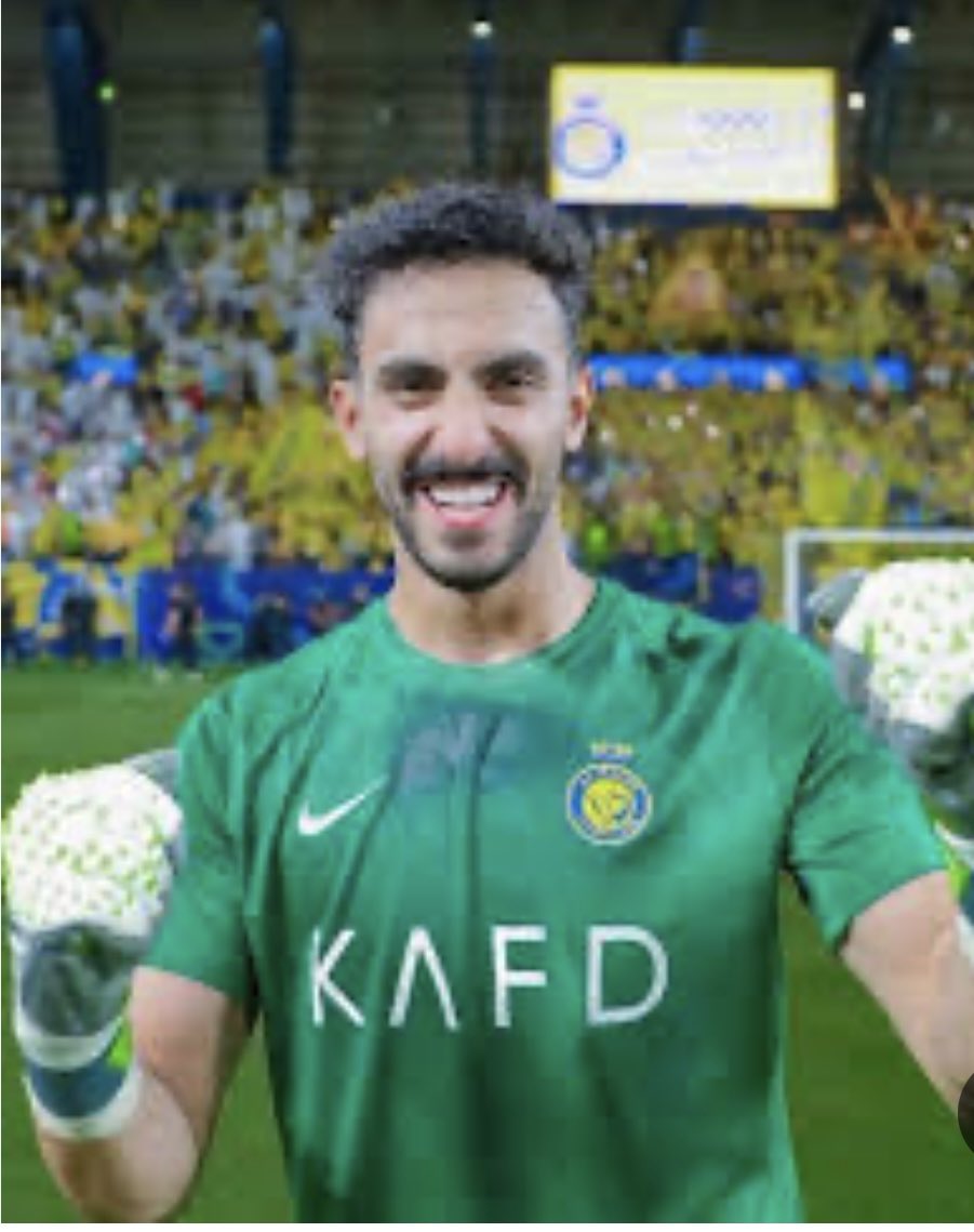الكابتن #نواف_العقيدي حارس عملاق ويستحق ان يكون الحارس الأساسي للعالمي دائماً  .
استمر يانواف فنحن نثق فيك وفي إمكانياتك  
#النصر_نيوم