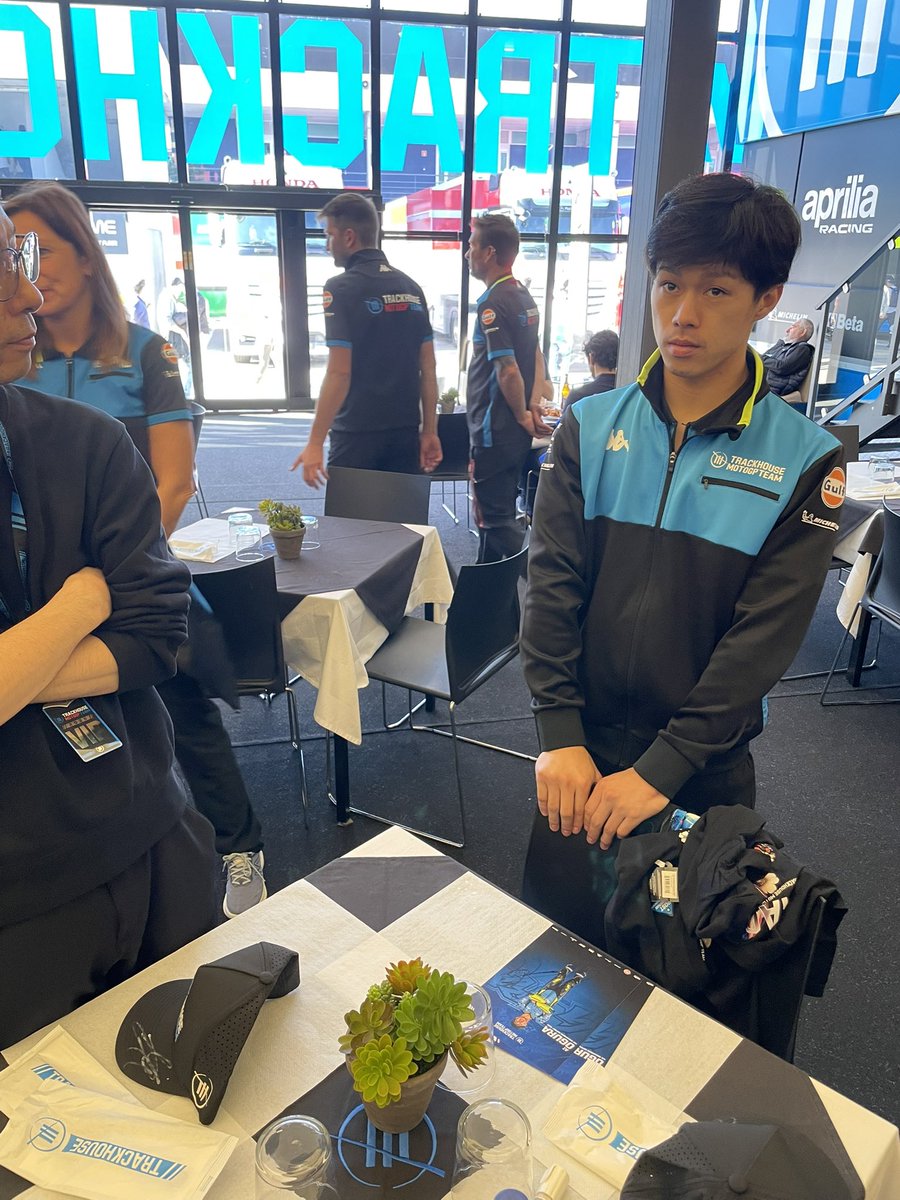 くみたろう様限定です♡ わんぱく！刀剣乱舞 てくてくわんぱく！スリッパ かしゅうきよみ