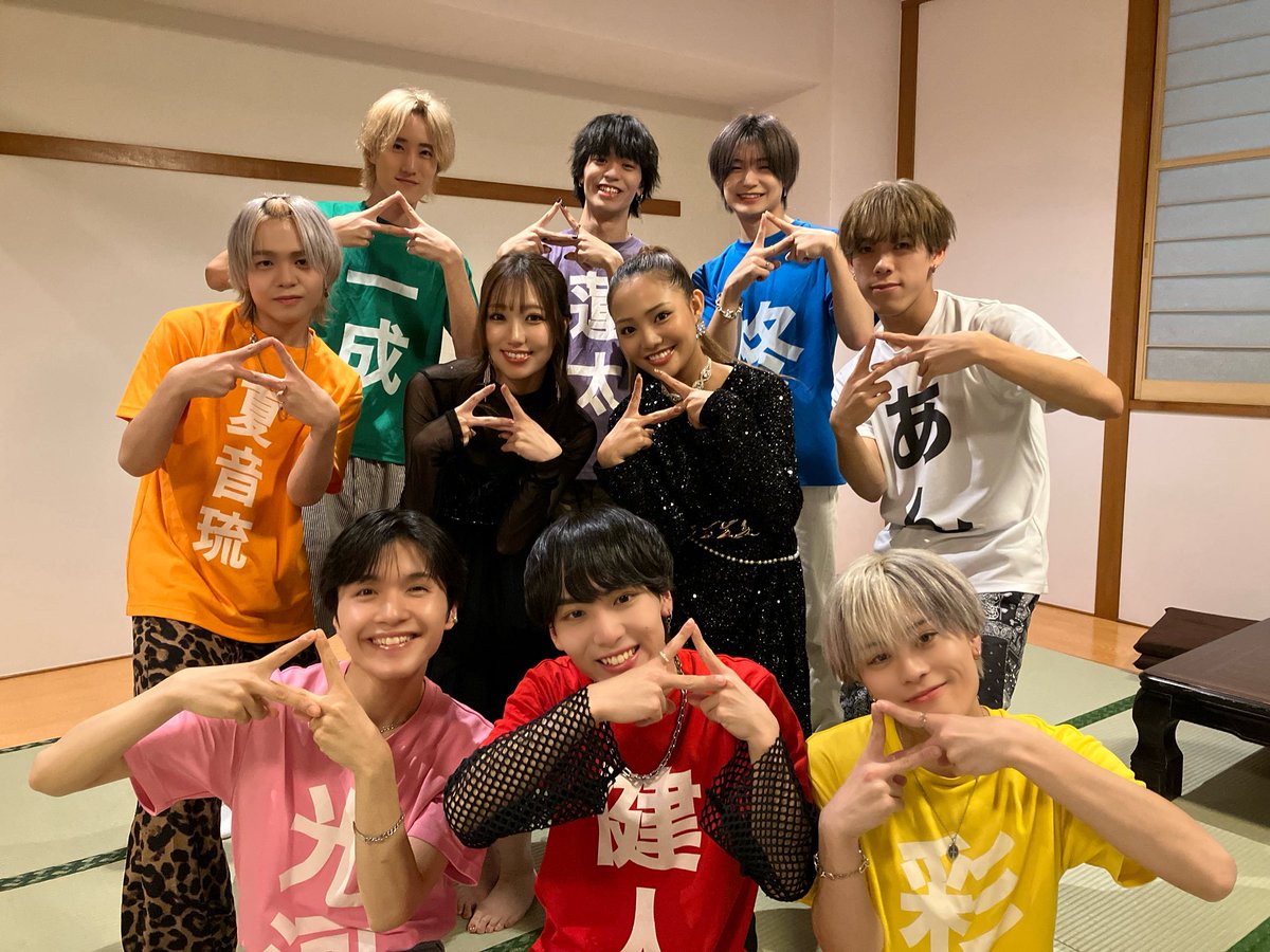 sis_tgj's tweet image. ＼💐thank you💐／

2025/11/08
「東京天然温泉 古代の湯 イベント」
太良×あさ陽 from sis

2人ではじめてのステージありがとうございました🖤
本日共演させていただいた皆様とお写真撮らせていただきました📸

#sis #sistrot #太良理穂子 #あさ陽あい #古代の湯