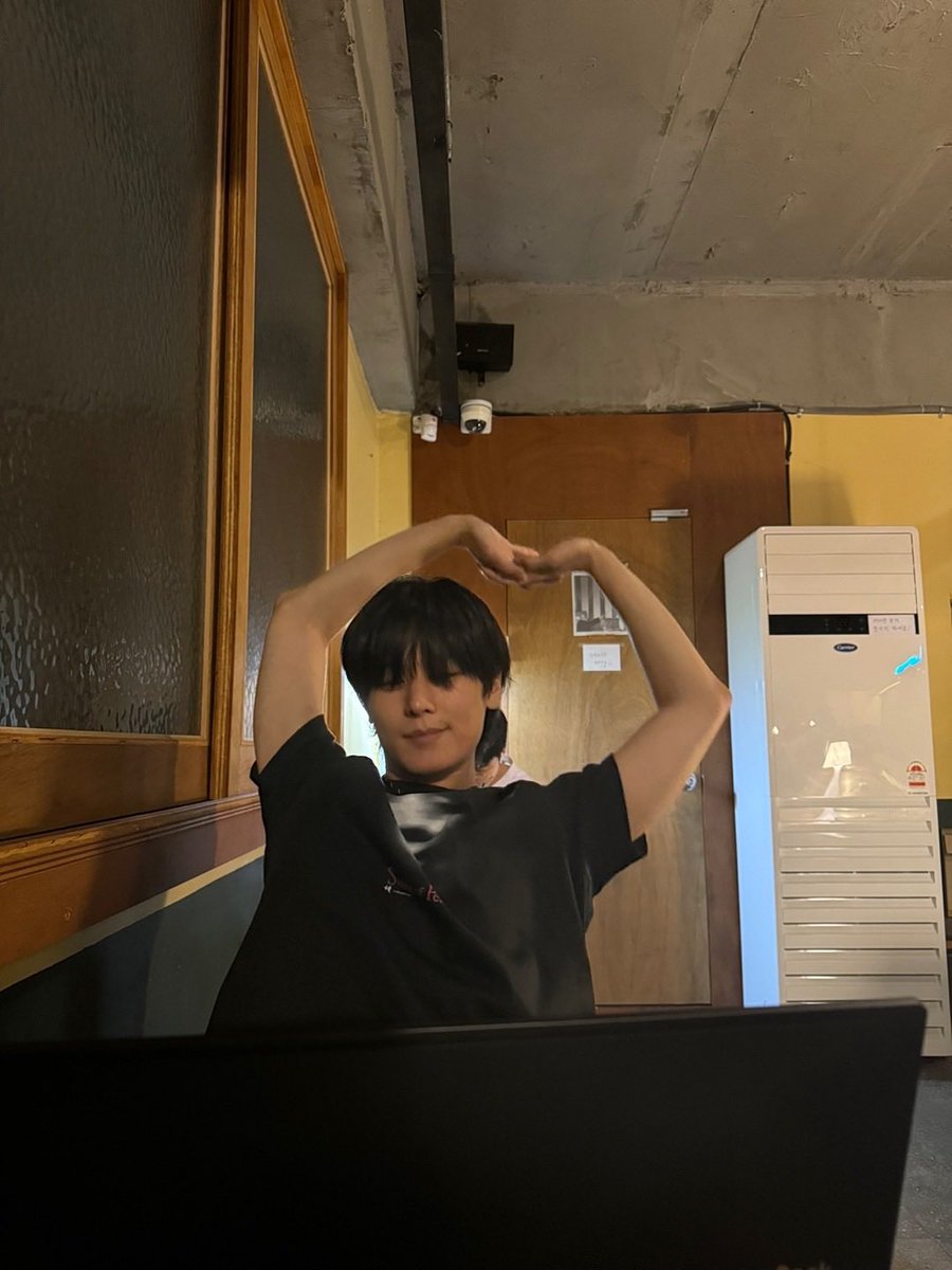 isoscape's tweet image. a week of staying over at uni in three pictures