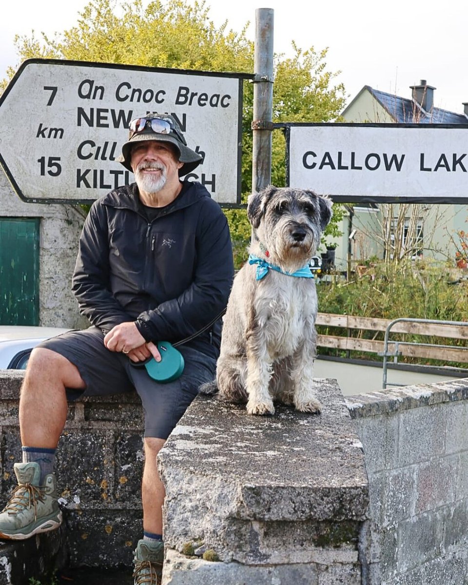 ProstateUK's tweet image. John walked almost 807 miles across all 32 counties of #Ireland 🇮🇪

The journey took him 42 days, joined by friends, family, colleagues, and his four-legged friend Lobo along the way.

He has raised an incredible £20,000 to help fund lifesaving #ProstateCancer research 💙
