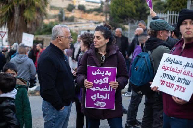 بعد عرقلة ترشيحي سأواصل مشروع التغيير في مجتمعنا رغمًا عن سياسة "النادي المغلق"

القرار بالترشّح جاء بدافع الإيمان بضرورة تجديد المؤسسة التي تمثّل الجماهير العربية، وبأنّ الوقت قد حان لإفساح المجال أمام جيل جديد في الميدان، يحمل رؤية مختلفة ويبحث عن تأثير حقيقي ومسؤولية مشتركة.>>