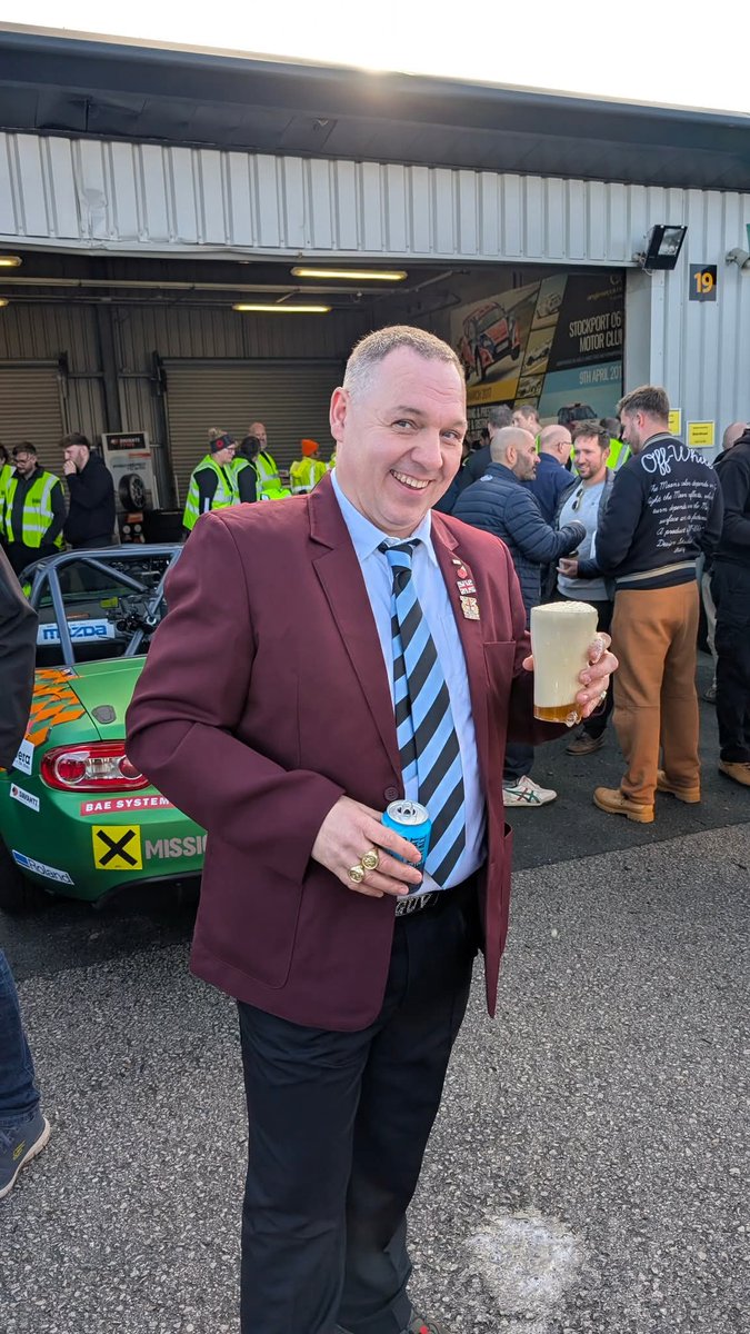 Frank James Hall tweet media